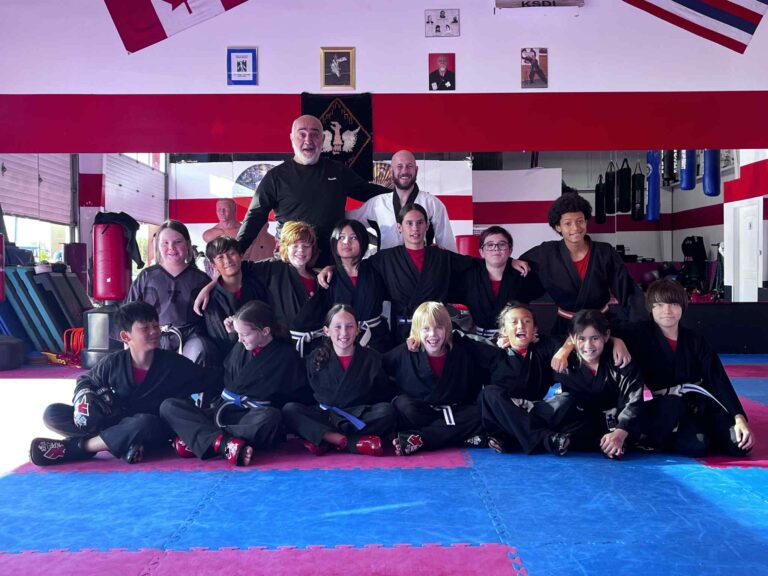 A picture of youth members and instructors at Embrun Family Karate
